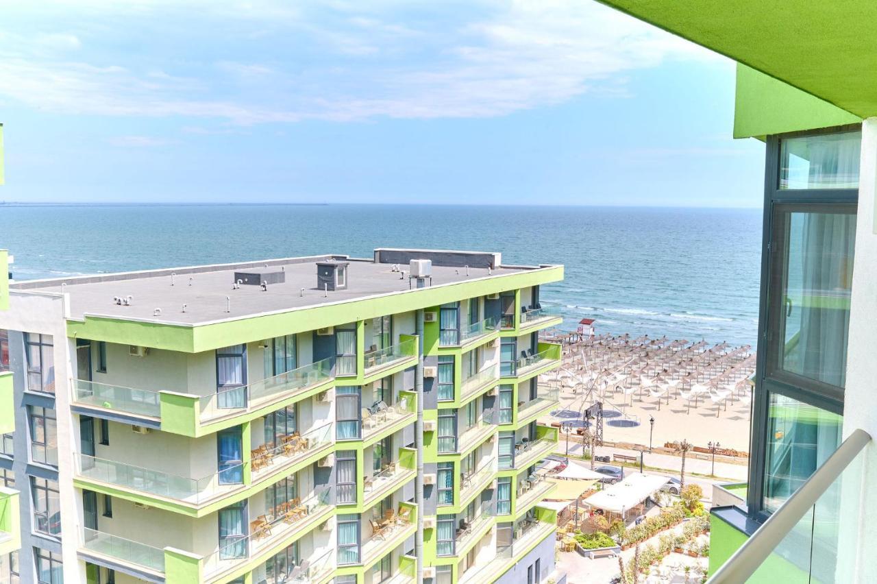 Rainbow Sea View Apartment Spa N Pool Resort - Parking 马马亚 外观 照片