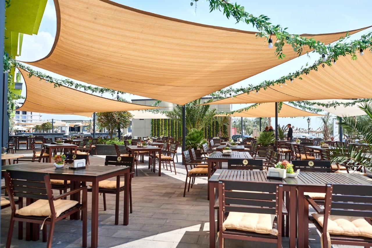 Rainbow Sea View Apartment Spa N Pool Resort - Parking 马马亚 外观 照片